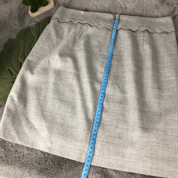 J Crew Light Grey Wool Skirt w/Scalloped Waistband - Picture 12 of 12